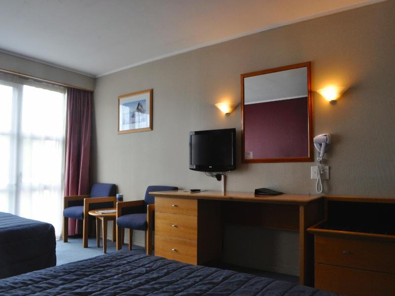 Naumi Auckland Airport Hotel Kültér fotó
