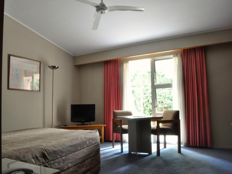 Naumi Auckland Airport Hotel Kültér fotó